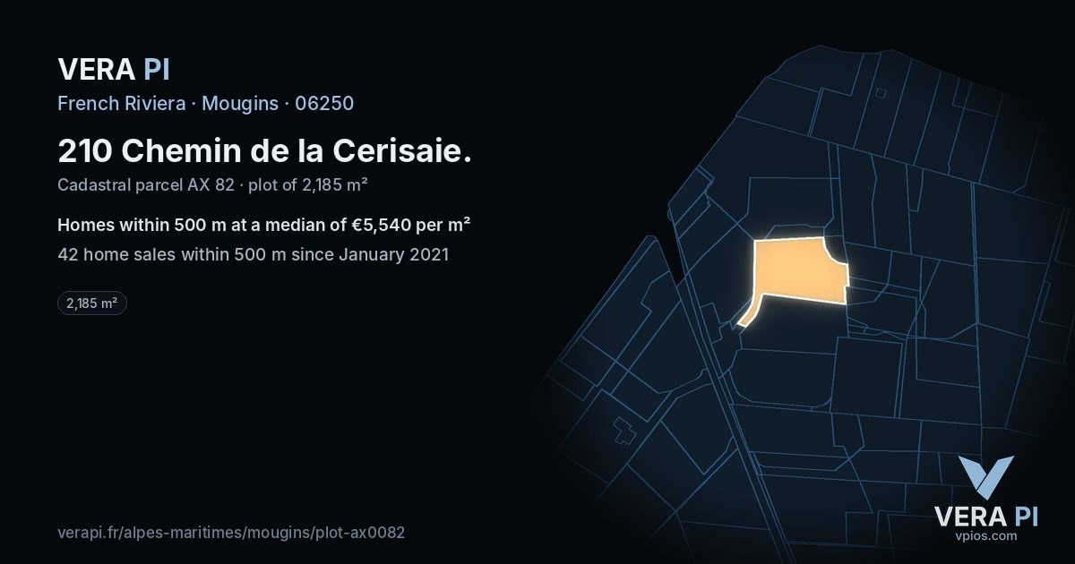 210 Chemin de la Cerisaie, Mougins at night – the plot lit, the parcels around coloured by the prices near them