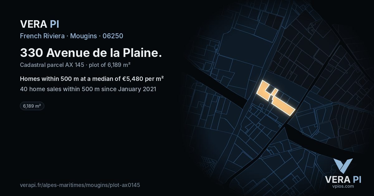 330 Avenue de la Plaine, Mougins at night – the plot lit, the parcels around coloured by the prices near them