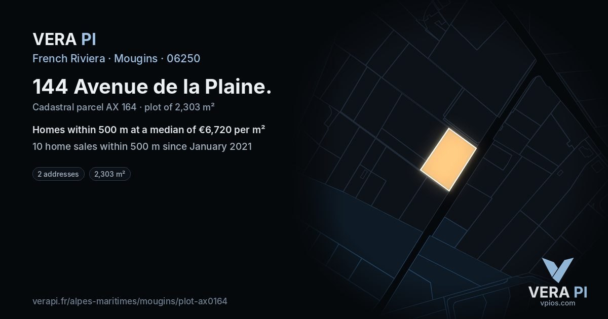 144 Avenue de la Plaine, Mougins at night – the plot lit, the parcels around coloured by the prices near them