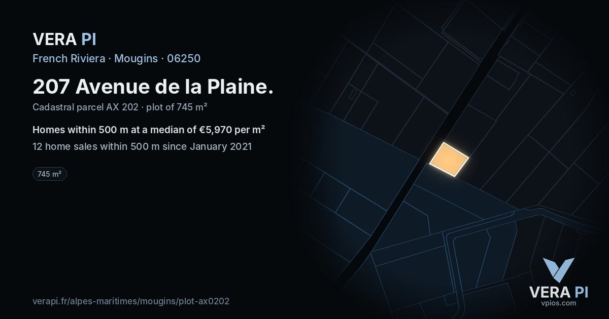 207 Avenue de la Plaine, Mougins at night – the plot lit, the parcels around coloured by the prices near them