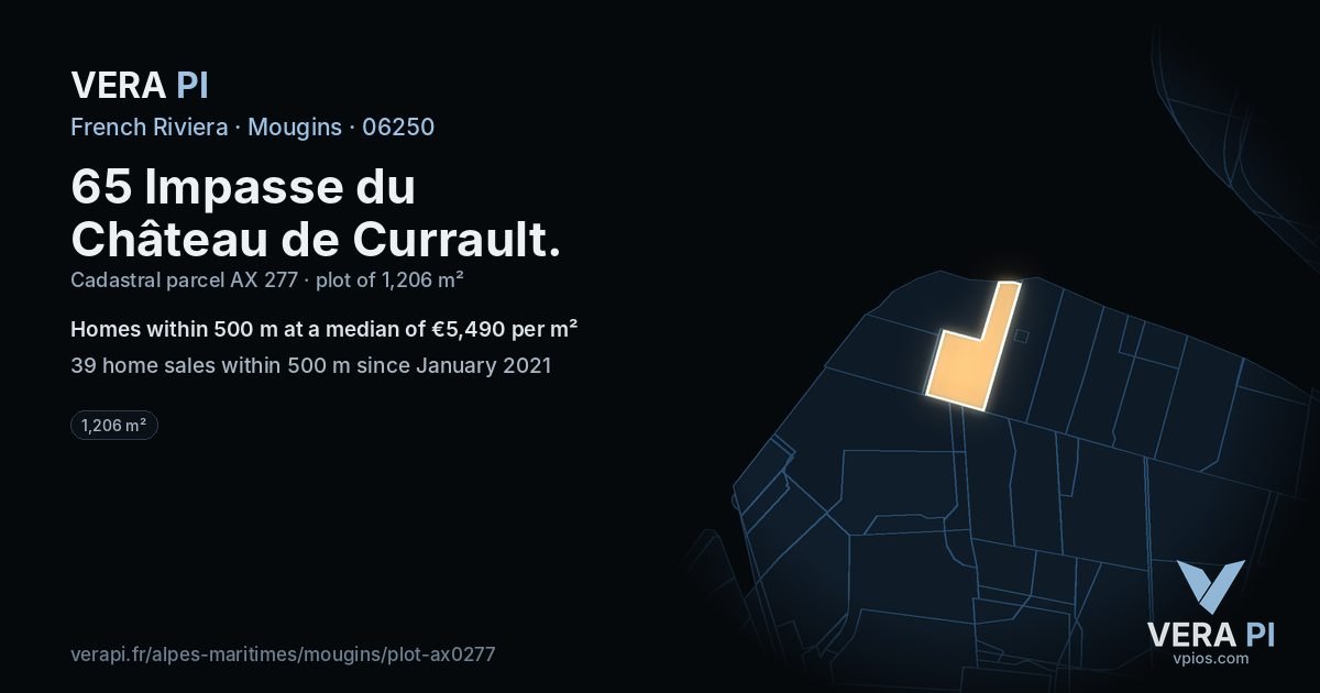 65 Impasse du Château de Currault, Mougins at night – the plot lit, the parcels around coloured by the prices near them