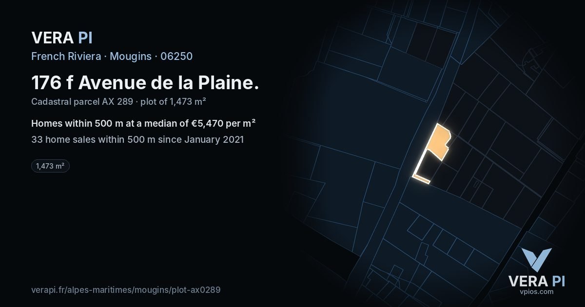 176 f Avenue de la Plaine, Mougins at night – the plot lit, the parcels around coloured by the prices near them