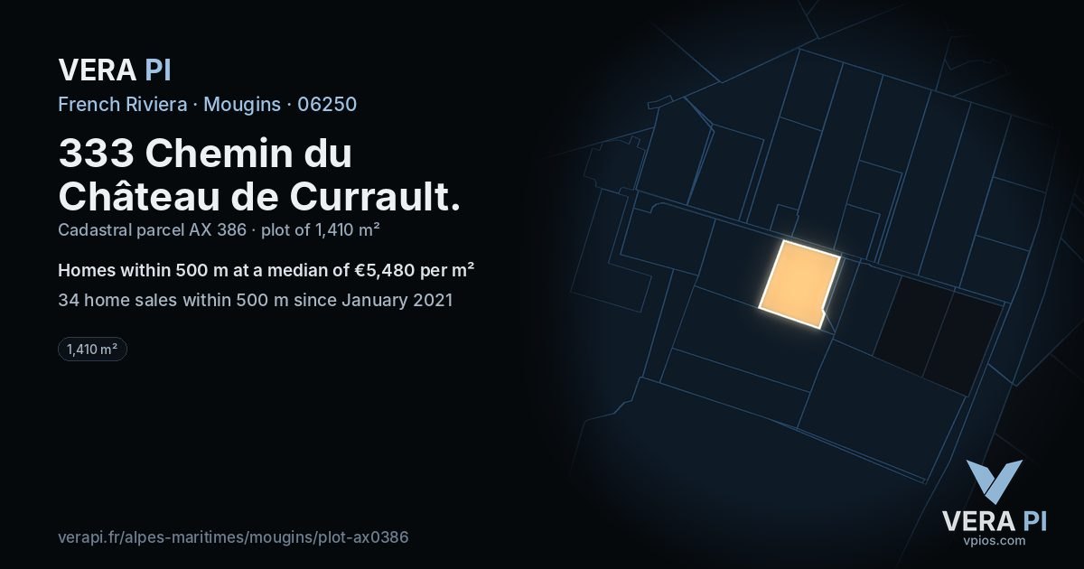 333 Chemin du Château de Currault, Mougins at night – the plot lit, the parcels around coloured by the prices near them