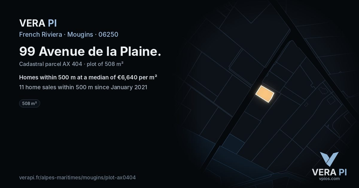 99 Avenue de la Plaine, Mougins at night – the plot lit, the parcels around coloured by the prices near them