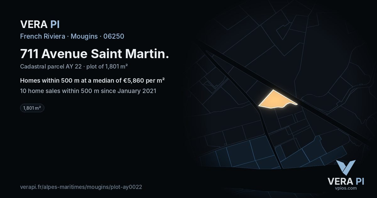 711 Avenue Saint Martin, Mougins at night – the plot lit, the parcels around coloured by the prices near them
