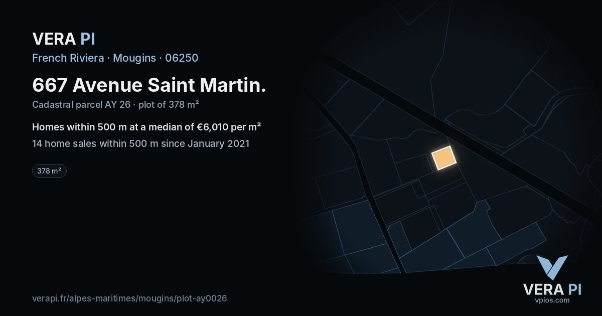 667 Avenue Saint Martin, Mougins at night – the plot lit, the parcels around coloured by the prices near them
