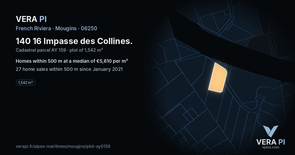 140 16 Impasse des Collines, Mougins at night – the plot lit, the parcels around coloured by the prices near them