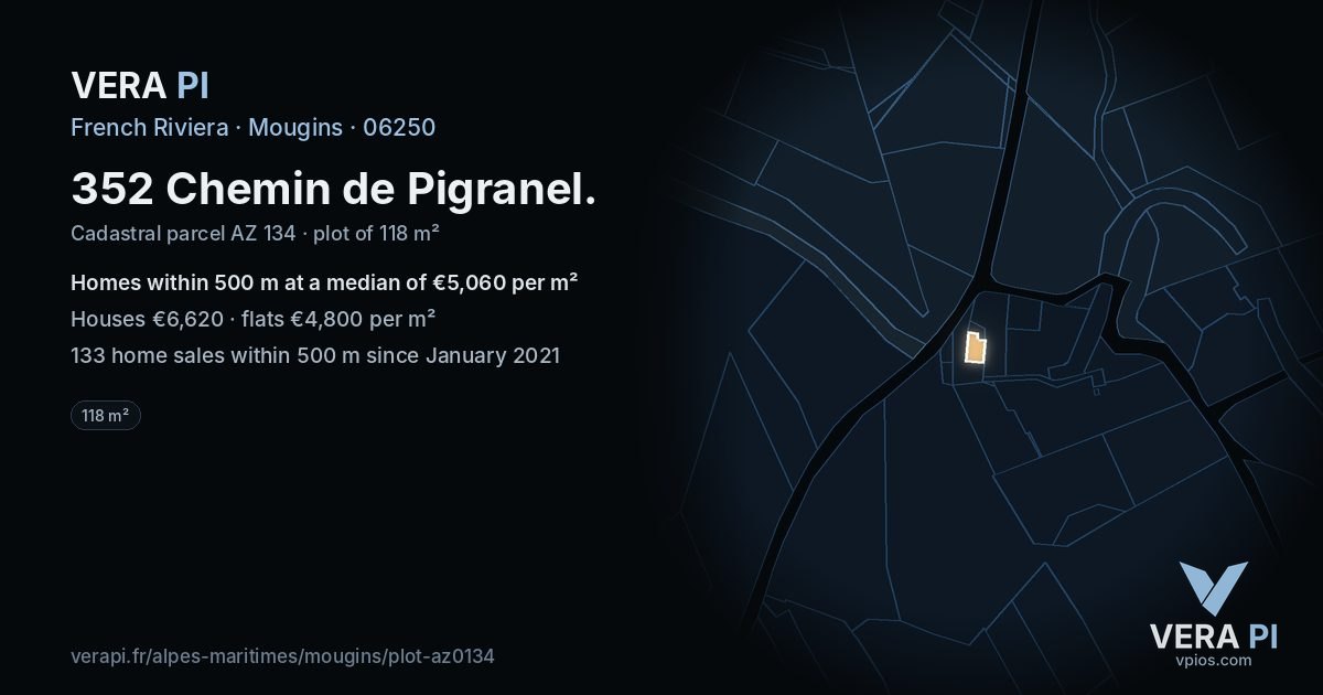 352 Chemin de Pigranel, Mougins at night – the plot lit, the parcels around coloured by the prices near them