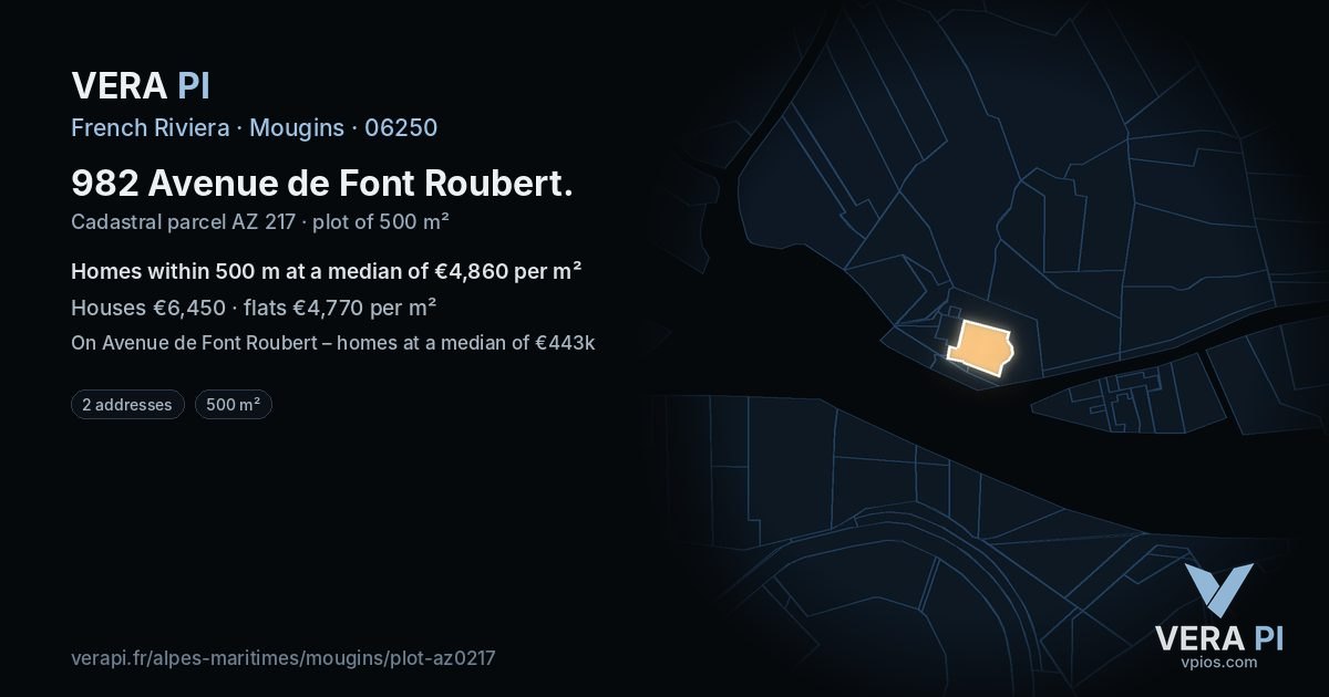 982 Avenue de Font Roubert, Mougins at night – the plot lit, the parcels around coloured by the prices near them