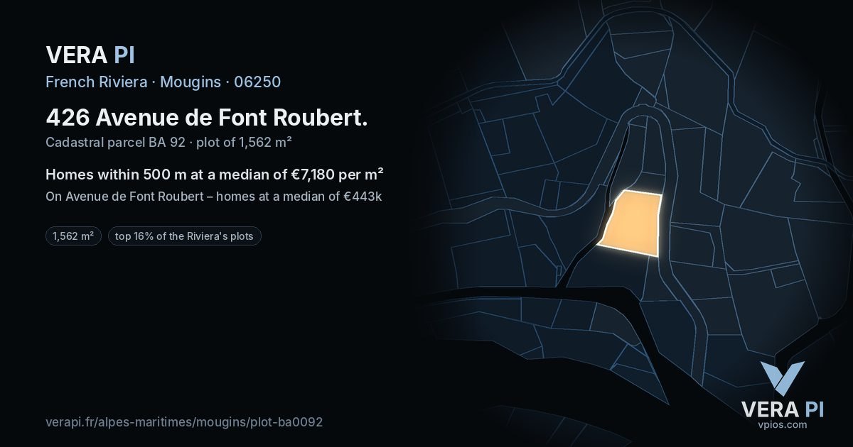 426 Avenue de Font Roubert, Mougins at night – the plot lit, the parcels around coloured by the prices near them