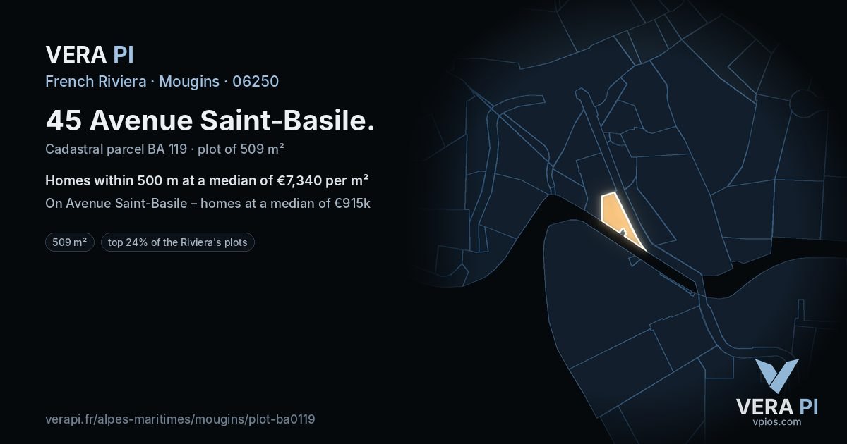 45 Avenue Saint-Basile, Mougins at night – the plot lit, the parcels around coloured by the prices near them