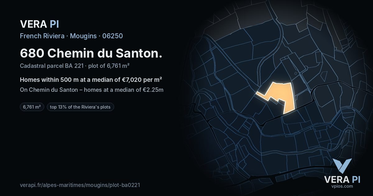 680 Chemin du Santon, Mougins at night – the plot lit, the parcels around coloured by the prices near them