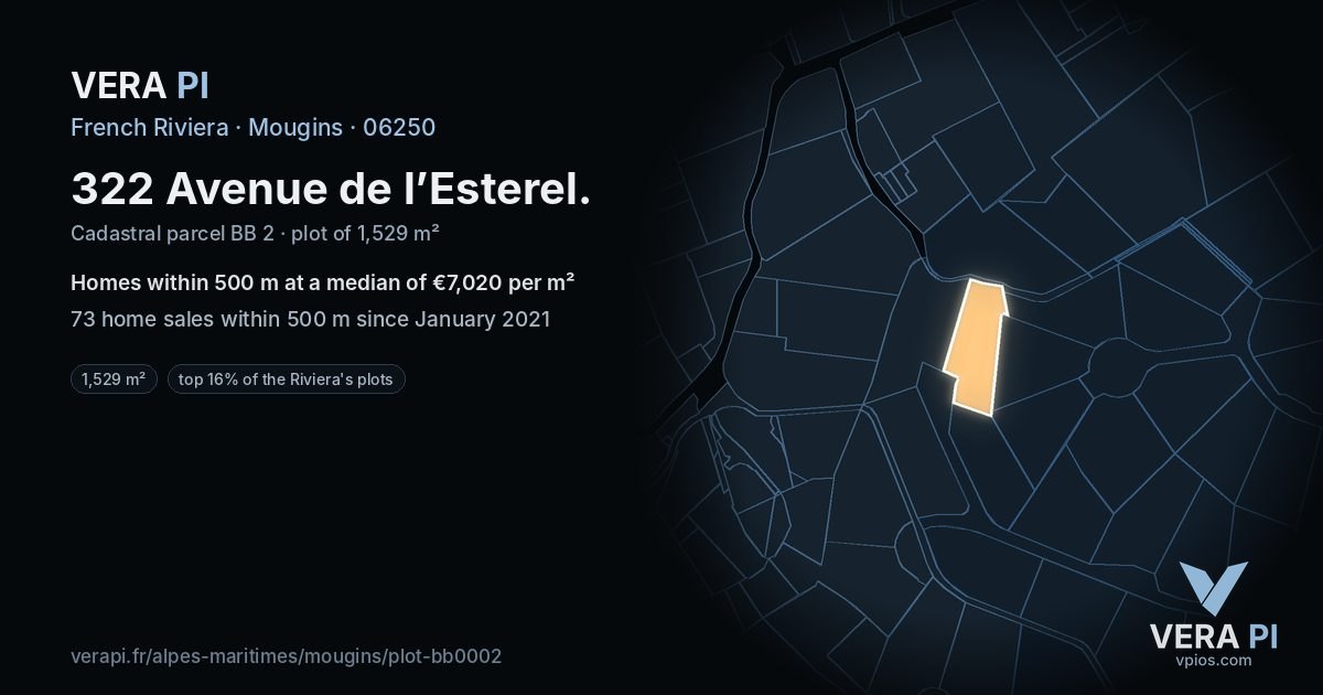 322 Avenue de l’Esterel, Mougins at night – the plot lit, the parcels around coloured by the prices near them