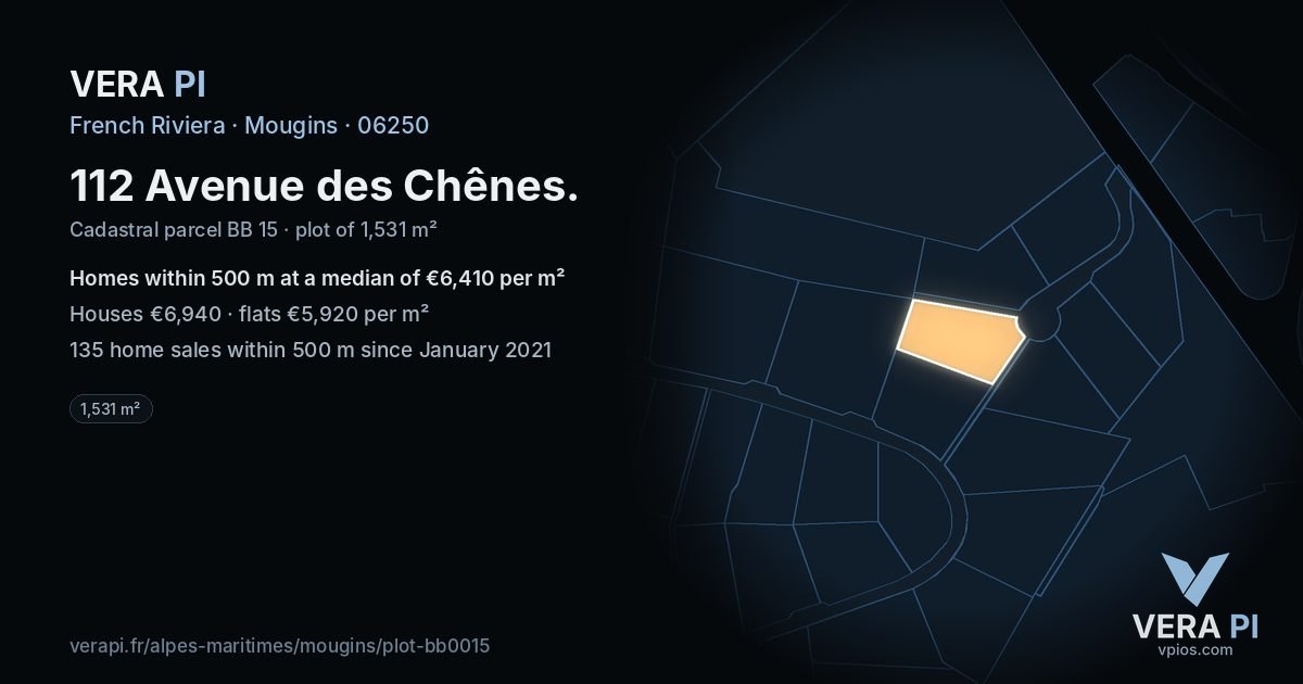 112 Avenue des Chênes, Mougins at night – the plot lit, the parcels around coloured by the prices near them