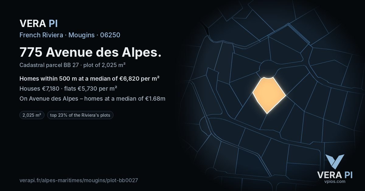 775 Avenue des Alpes, Mougins at night – the plot lit, the parcels around coloured by the prices near them