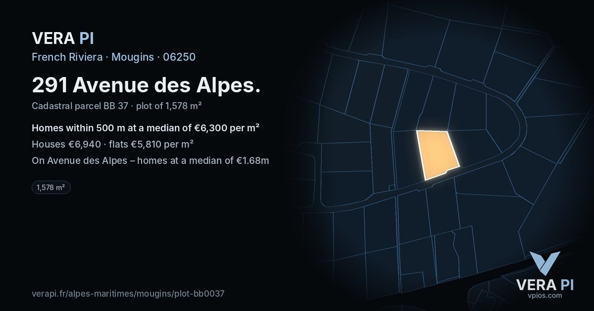 291 Avenue des Alpes, Mougins at night – the plot lit, the parcels around coloured by the prices near them