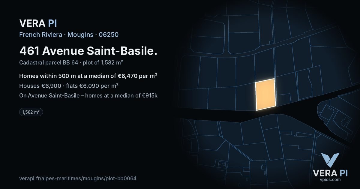 461 Avenue Saint-Basile, Mougins at night – the plot lit, the parcels around coloured by the prices near them