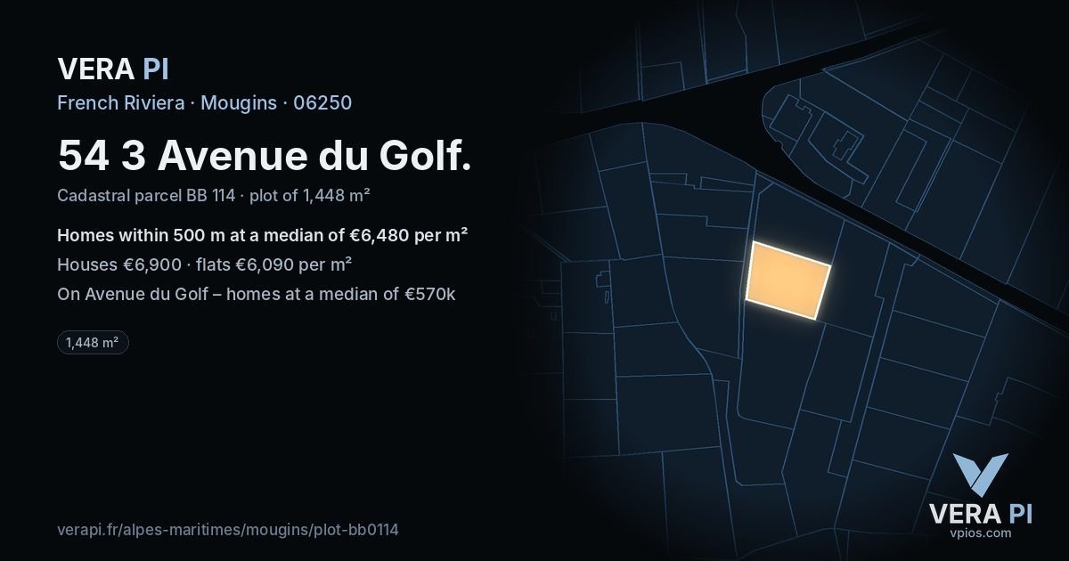 54 3 Avenue du Golf, Mougins at night – the plot lit, the parcels around coloured by the prices near them