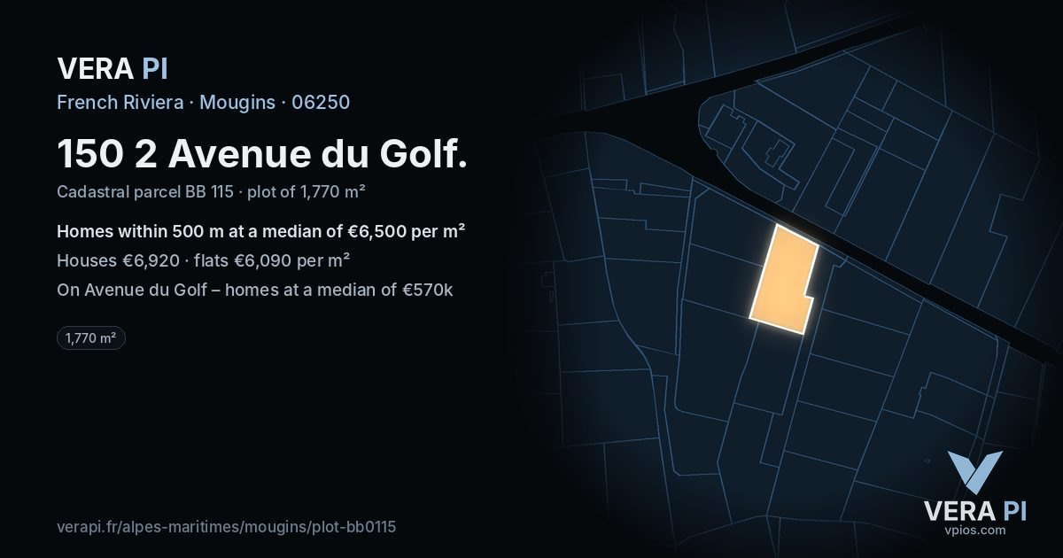 150 2 Avenue du Golf, Mougins at night – the plot lit, the parcels around coloured by the prices near them