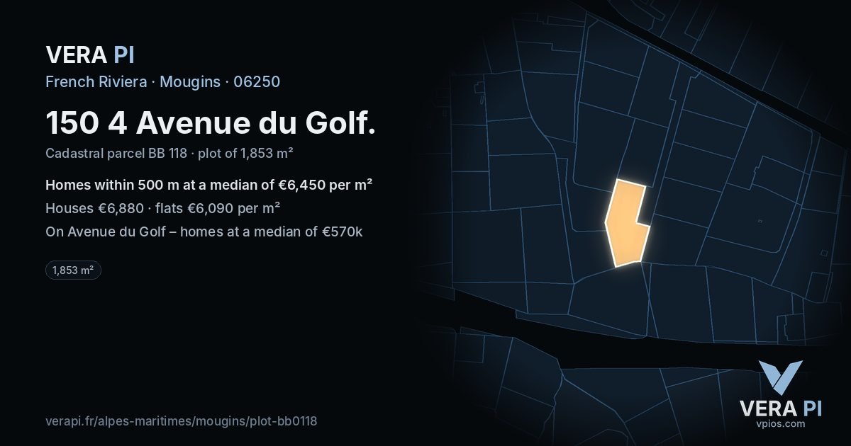 150 4 Avenue du Golf, Mougins at night – the plot lit, the parcels around coloured by the prices near them