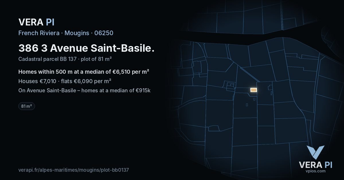 386 3 Avenue Saint-Basile, Mougins at night – the plot lit, the parcels around coloured by the prices near them