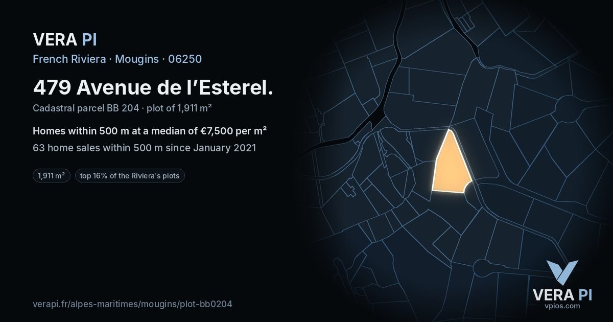 479 Avenue de l’Esterel, Mougins at night – the plot lit, the parcels around coloured by the prices near them