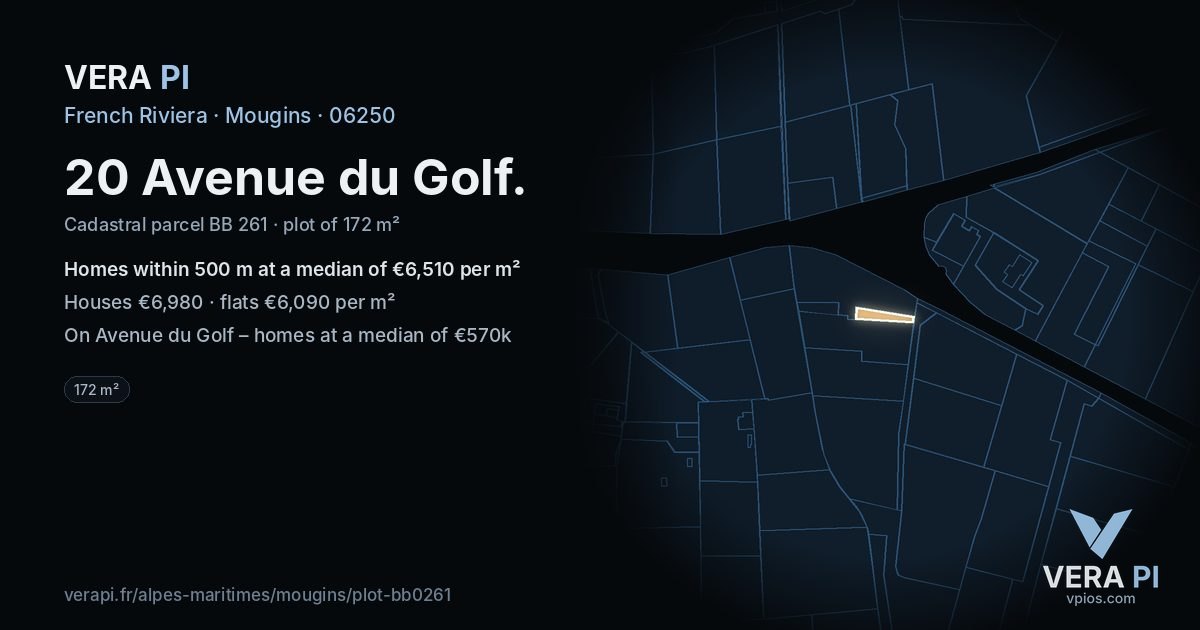20 Avenue du Golf, Mougins at night – the plot lit, the parcels around coloured by the prices near them
