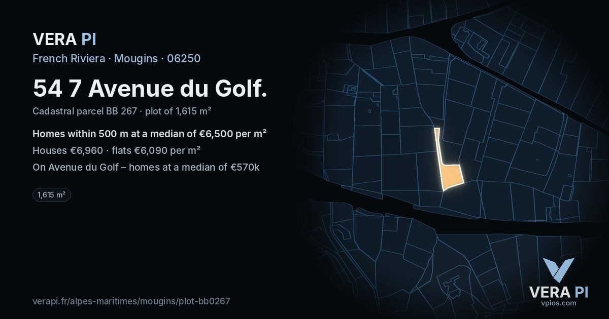 54 7 Avenue du Golf, Mougins at night – the plot lit, the parcels around coloured by the prices near them
