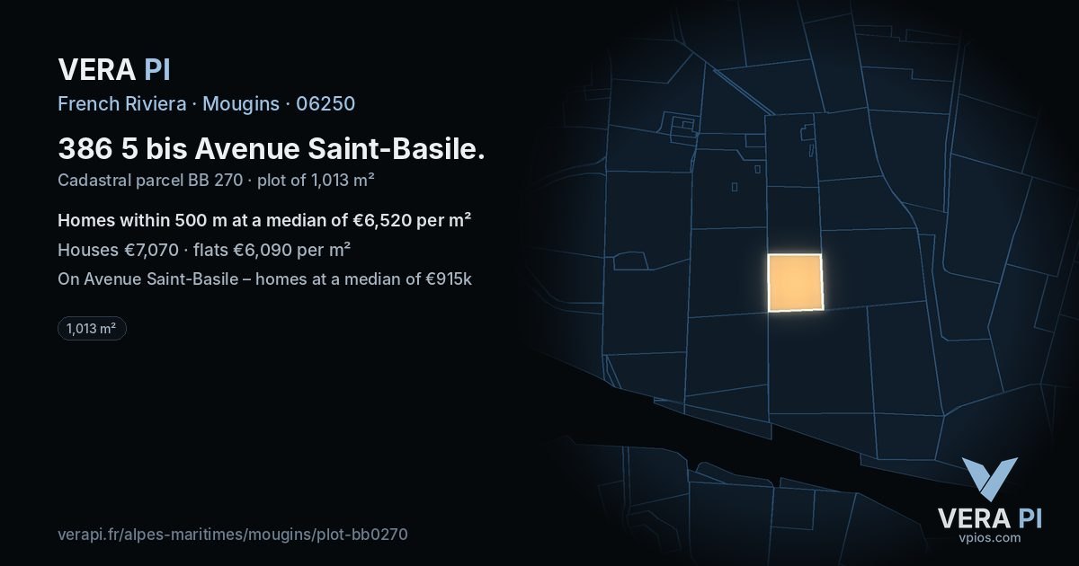 386 5 bis Avenue Saint-Basile, Mougins at night – the plot lit, the parcels around coloured by the prices near them