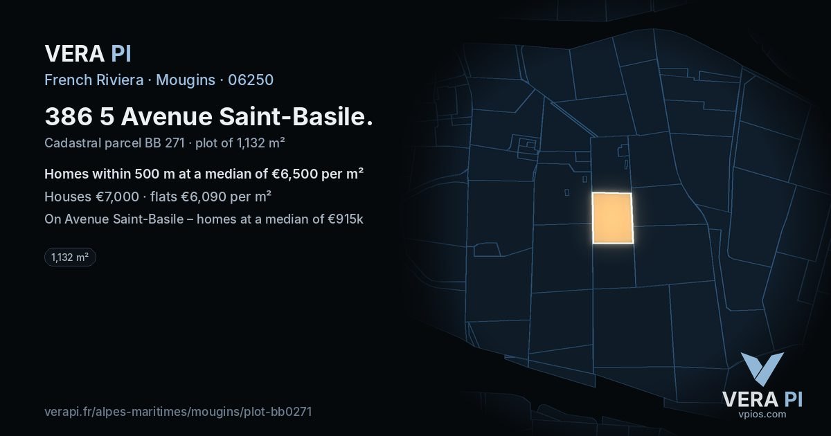 386 5 Avenue Saint-Basile, Mougins at night – the plot lit, the parcels around coloured by the prices near them