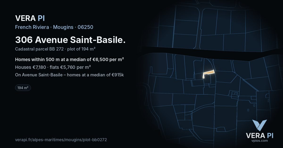 306 Avenue Saint-Basile, Mougins at night – the plot lit, the parcels around coloured by the prices near them