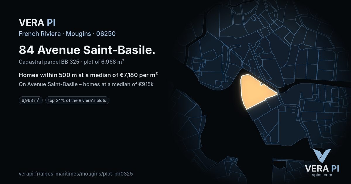 84 Avenue Saint-Basile, Mougins at night – the plot lit, the parcels around coloured by the prices near them