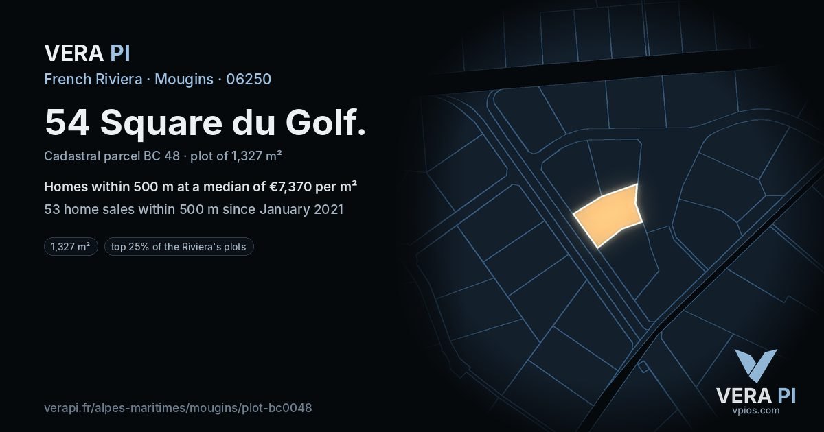 54 Square du Golf, Mougins at night – the plot lit, the parcels around coloured by the prices near them