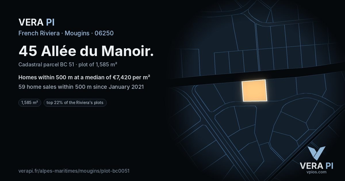 45 Allée du Manoir, Mougins at night – the plot lit, the parcels around coloured by the prices near them