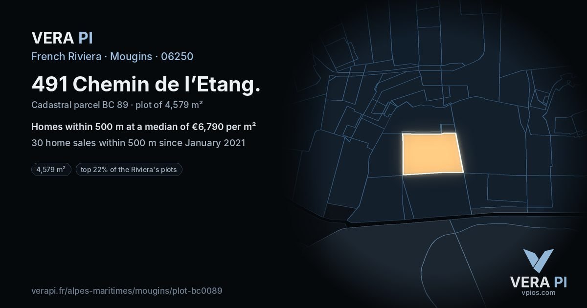 491 Chemin de l’Etang, Mougins at night – the plot lit, the parcels around coloured by the prices near them