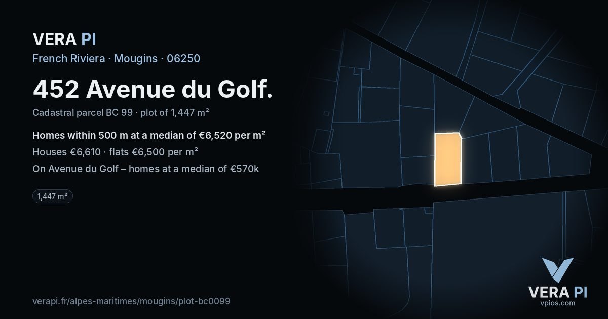 452 Avenue du Golf, Mougins at night – the plot lit, the parcels around coloured by the prices near them
