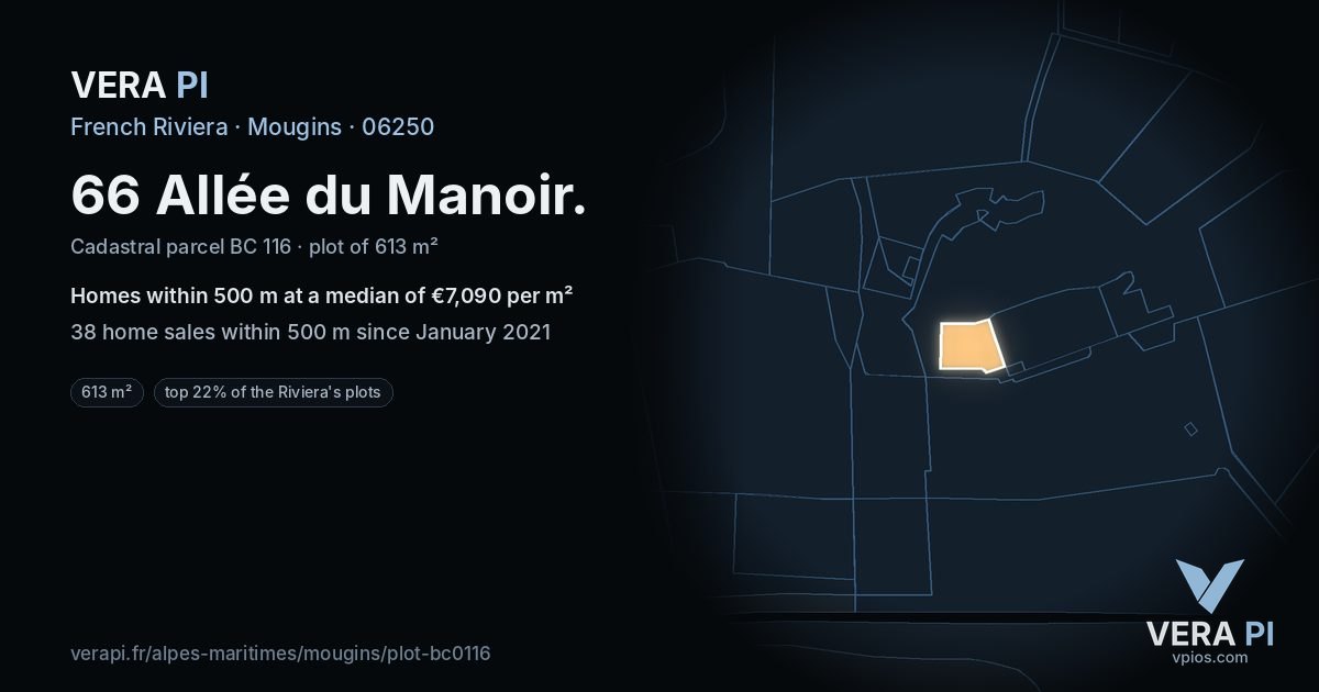 66 Allée du Manoir, Mougins at night – the plot lit, the parcels around coloured by the prices near them