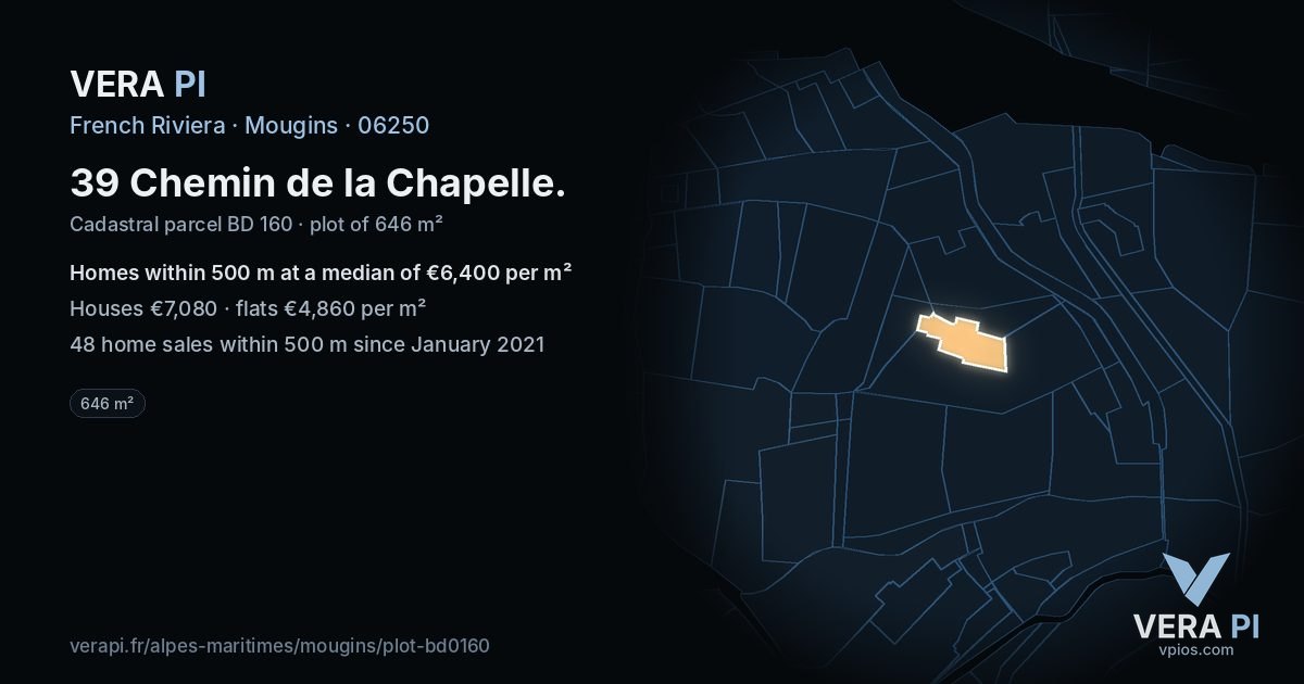 39 Chemin de la Chapelle, Mougins at night – the plot lit, the parcels around coloured by the prices near them