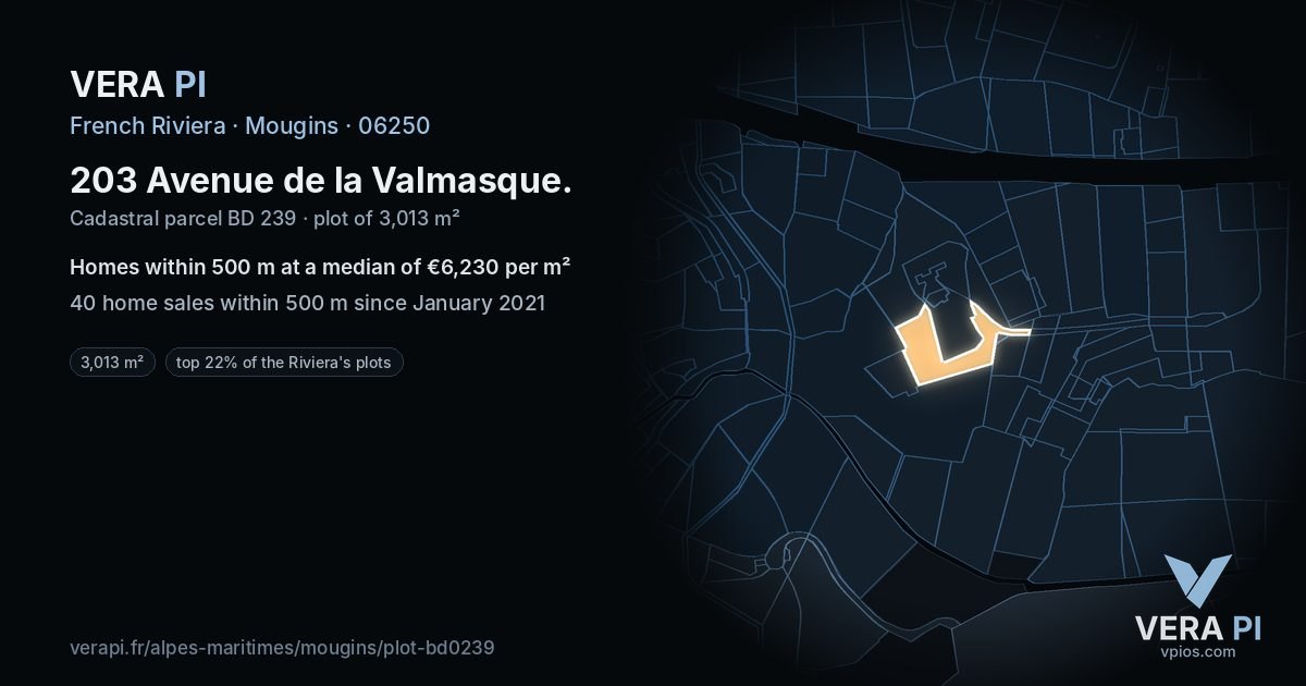 203 Avenue de la Valmasque, Mougins at night – the plot lit, the parcels around coloured by the prices near them