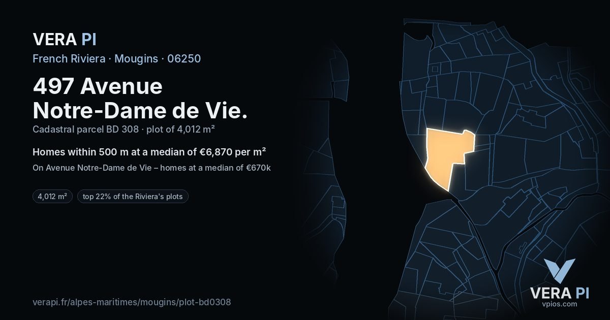497 Avenue Notre-Dame de Vie, Mougins at night – the plot lit, the parcels around coloured by the prices near them