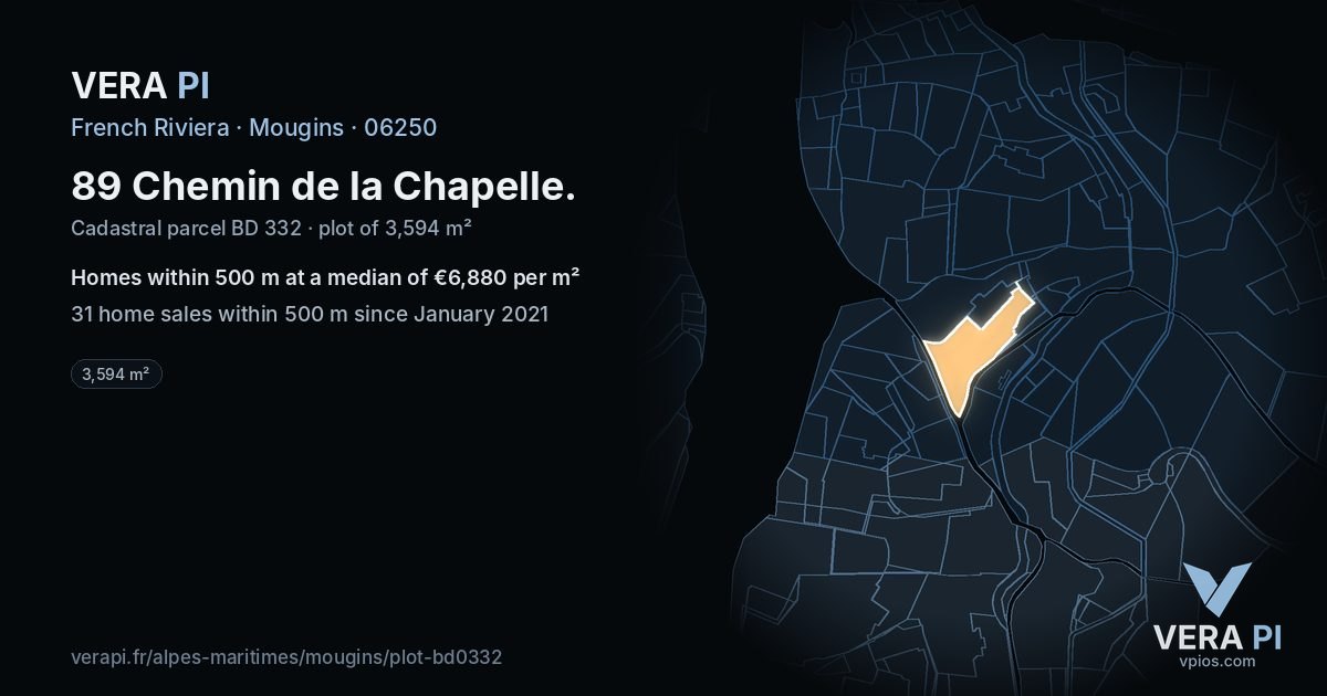 89 Chemin de la Chapelle, Mougins at night – the plot lit, the parcels around coloured by the prices near them