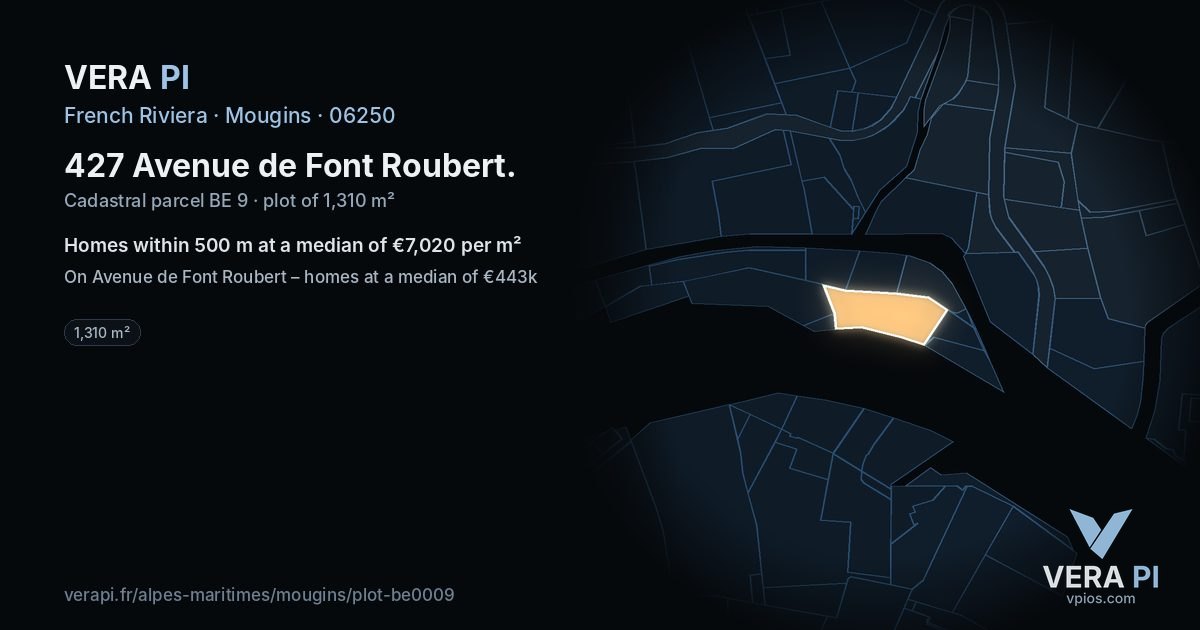 427 Avenue de Font Roubert, Mougins at night – the plot lit, the parcels around coloured by the prices near them