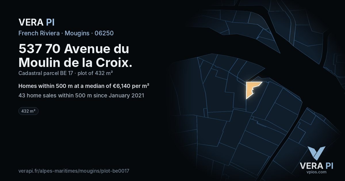 537 70 Avenue du Moulin de la Croix, Mougins at night – the plot lit, the parcels around coloured by the prices near them