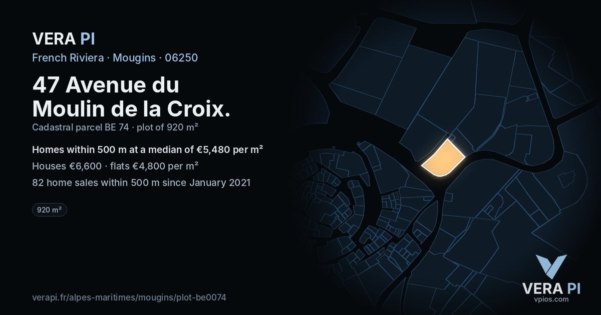 47 Avenue du Moulin de la Croix, Mougins at night – the plot lit, the parcels around coloured by the prices near them