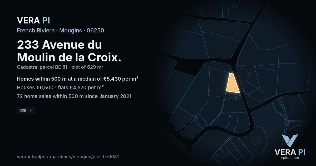 233 Avenue du Moulin de la Croix, Mougins at night – the plot lit, the parcels around coloured by the prices near them