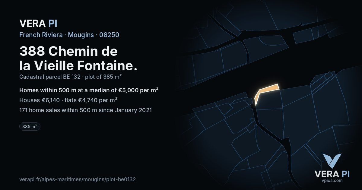 388 Chemin de la Vieille Fontaine, Mougins at night – the plot lit, the parcels around coloured by the prices near them