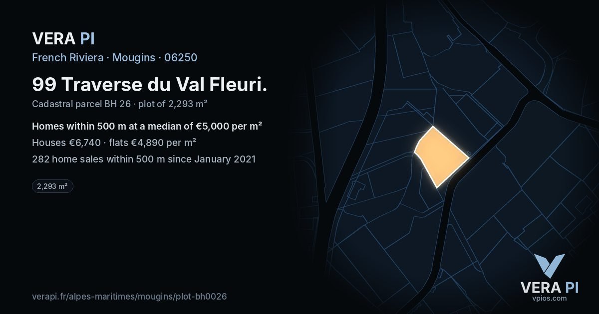 99 Traverse du Val Fleuri, Mougins at night – the plot lit, the parcels around coloured by the prices near them