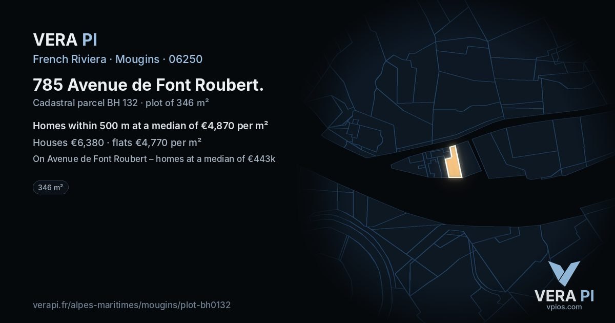 785 Avenue de Font Roubert, Mougins at night – the plot lit, the parcels around coloured by the prices near them