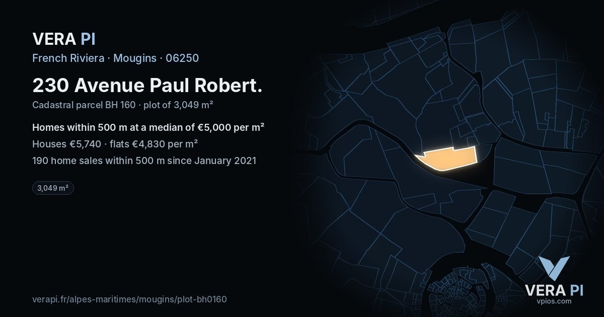 230 Avenue Paul Robert, Mougins at night – the plot lit, the parcels around coloured by the prices near them