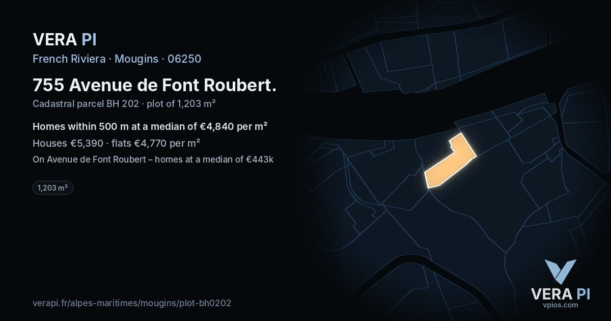 755 Avenue de Font Roubert, Mougins at night – the plot lit, the parcels around coloured by the prices near them